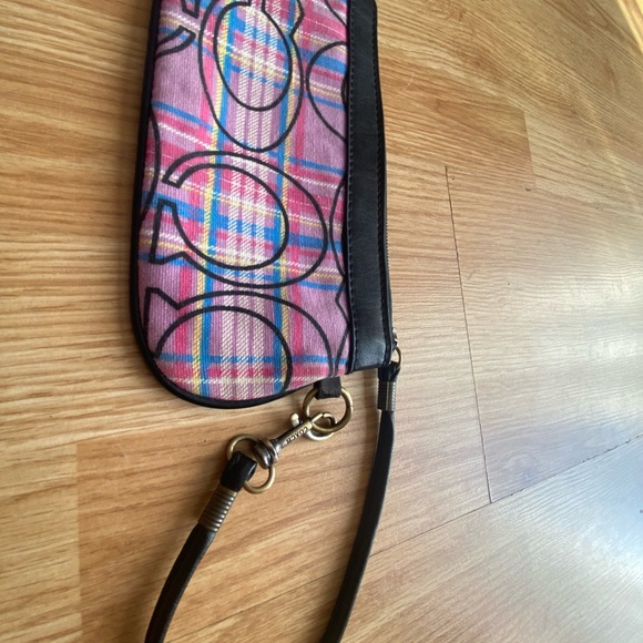 Coach Wrislet - Picture 2 of 8